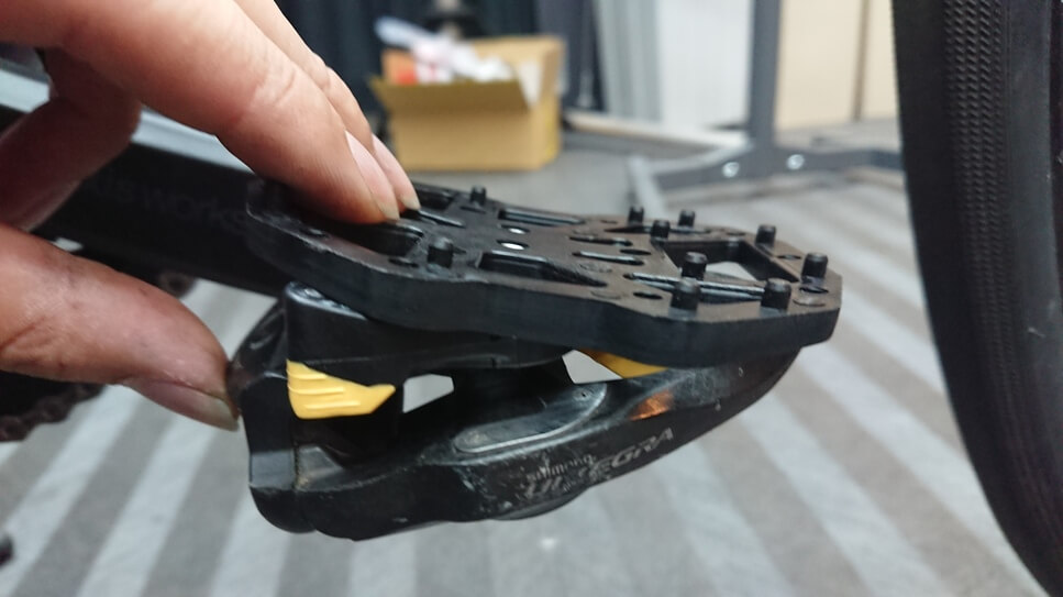 DURA-ACE ペダル　おまけクリート付き(新品未使用) 簡単フラットペダル化】全クリート対応ノグチ『クリートアダプター