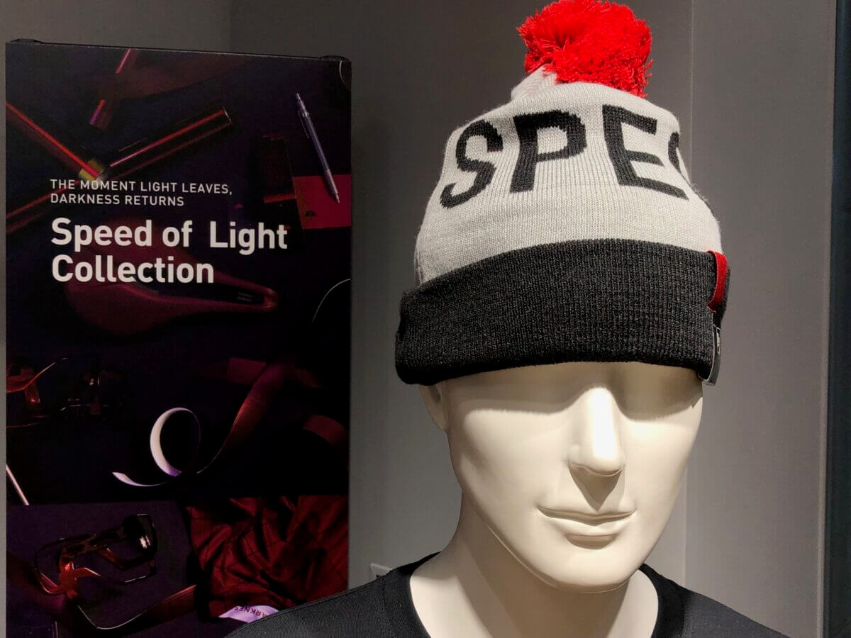 冬の寒さ対策】スペシャライズド最新秋冬アイテム入荷です