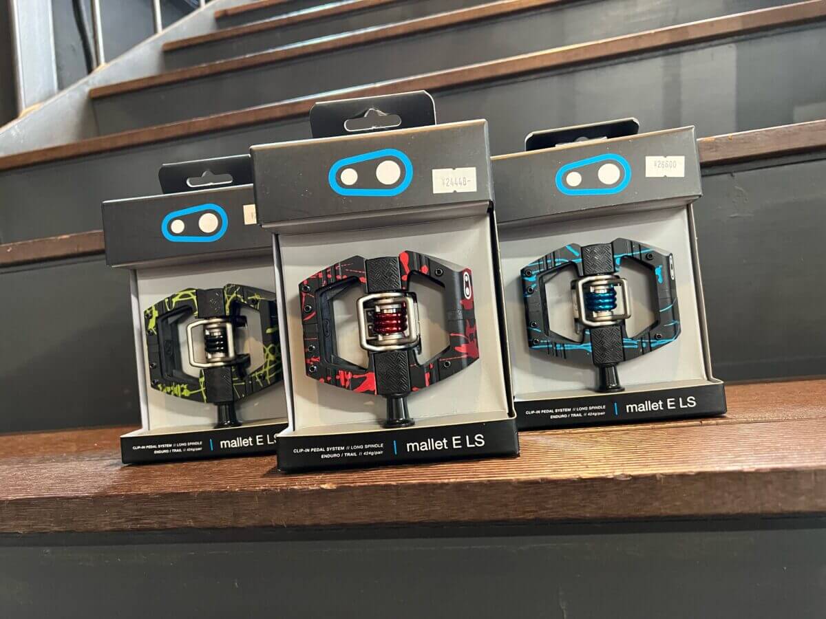 限定スプラッターカラー】ド派手なニューカラーCrankbrothers
