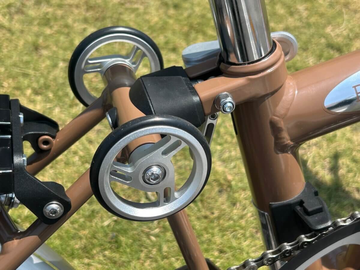 限定モデル入荷！】BROMPTON Classic Edition 2026入荷してます