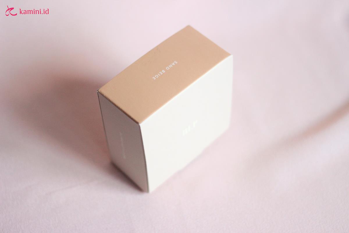 Tenang saja, ada cara mudah untuk mengembalikan kepadatan bedak yang sudah hancur. Review BLP Face Powder, Salah Satu Bedak Terbaik di Indonesia