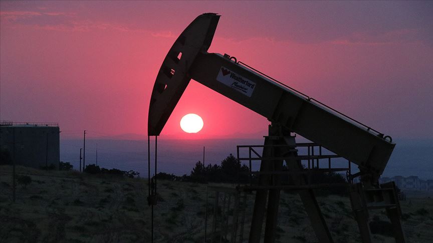 Suudi Arabistan’daki gelişmelerin ardından Brent petrol fiyatında rekor artış