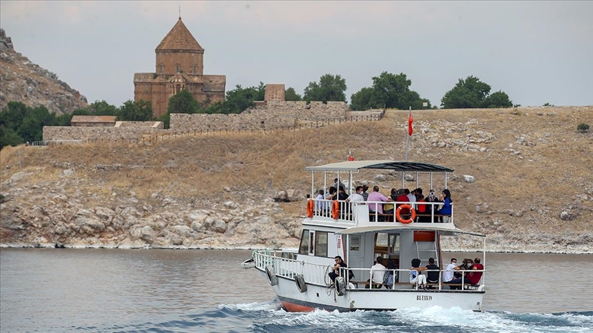 Van’da turizm sektörünün geliştirilmesine 5 milyon liralık katkı