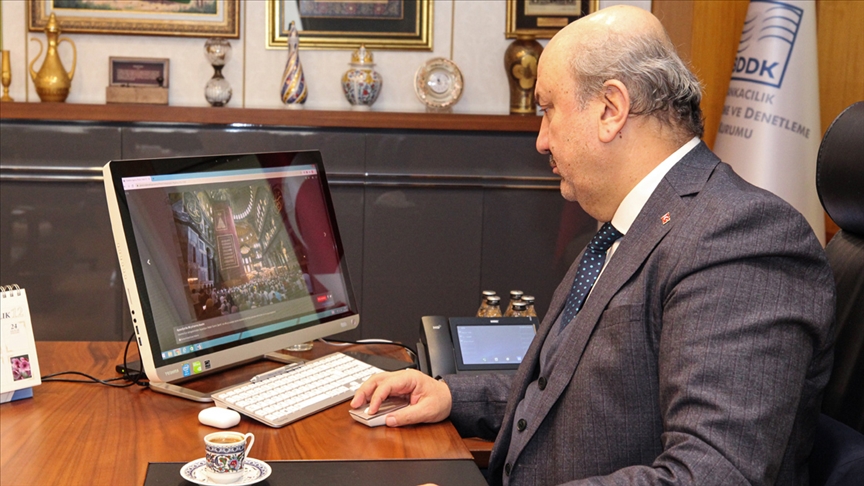 BDDK Başkanı Akben ‘Ayasofya’da 86 yıl sonra ibadet’i seçti