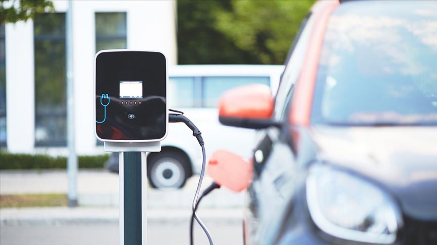 AB’den 30 milyon elektrikli otomobil hedefi