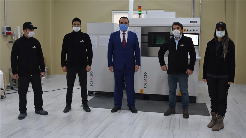 Afyonkarahisar’daki şirket yüksek teknolojide kullanılan titanyum parçaları üretiyor