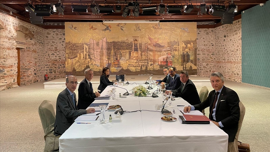 Uzmanlara göre Yunanistan ile istikşafi görüşmelere katılan Türkiye barıştan yana olduğunu gösterdi