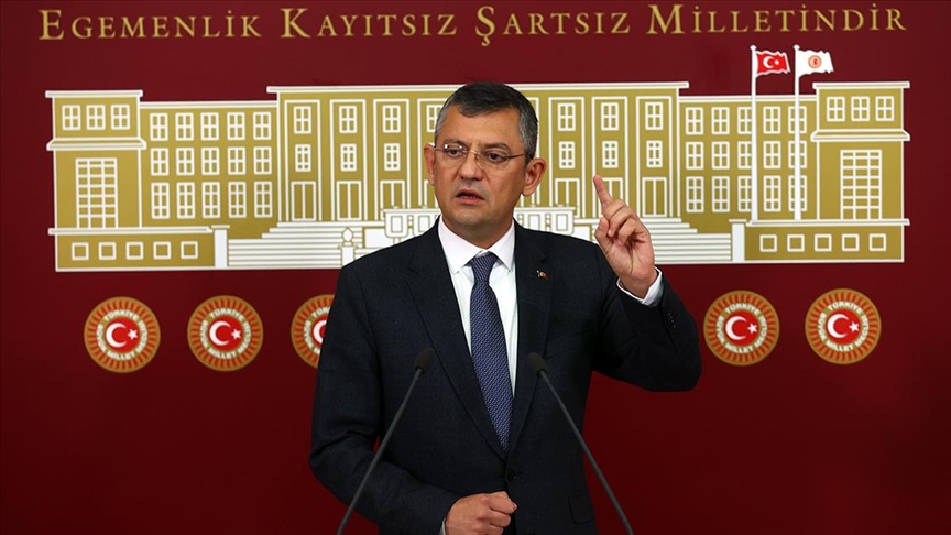 CHP Grup Başkanvekili Özel, üç milletvekilinin CHP’den istifasını değerlendirdi