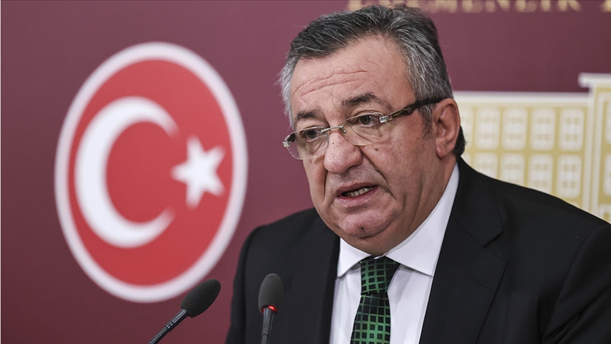 CHP Grup Başkanvekili Altay: Berberoğlu yeniden yargılama sürecinin başlaması beklenmeden görevine başlamalıdır