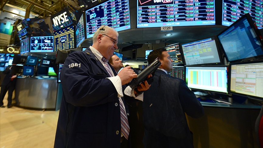 Küresel piyasalar enflasyon endişesiyle sert düştü