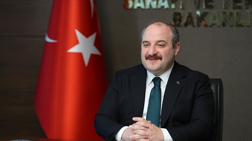 Bakan Varank ile BAE’li Bakan Amiri’nin ‘uzay keşfi’ için tebrikleşmesi BAE basınında geniş yer buldu