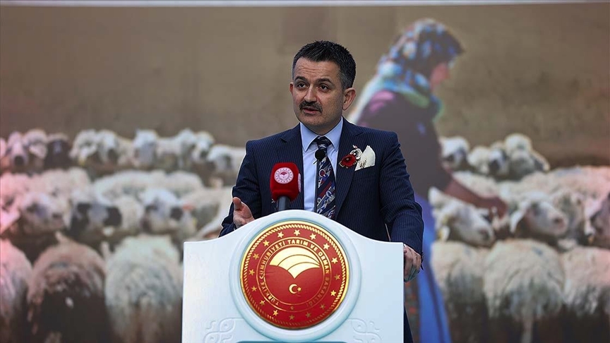 Tarım ve Orman Bakanı Pakdemirli ‘su odaklı üretim’ çağrısında bulundu