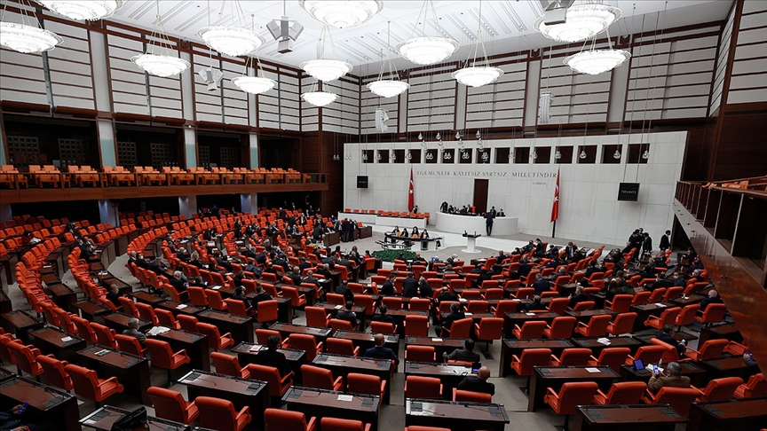 Mobil telefon kapsama alanı ve internet hizmetlerine ilişkin düzenlemeleri de içeren teklif TBMM Başkanlığına sunuldu