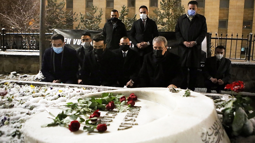 BBP Genel Başkanı Destici, Yazıcıoğlu’nun kabrini ziyaret etti