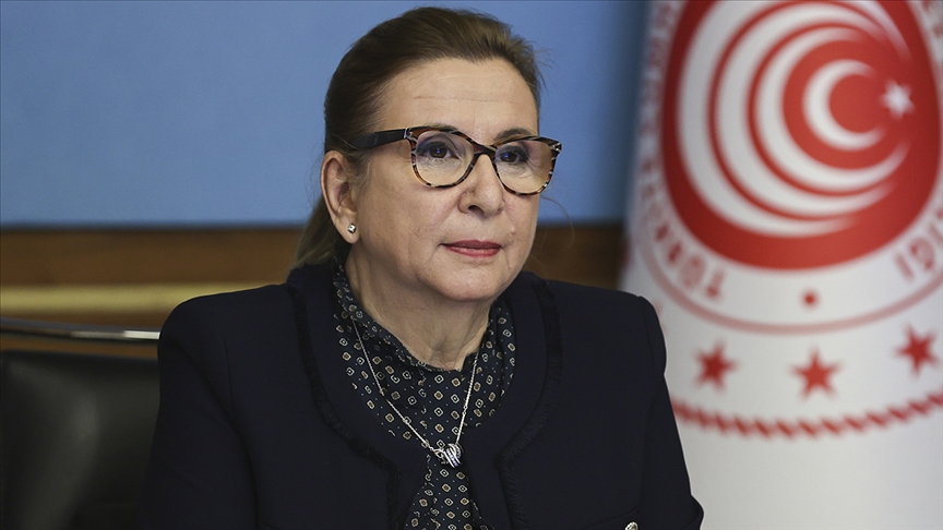 Bakan Pekcan: Kadına şiddet insanlığa ihanettir