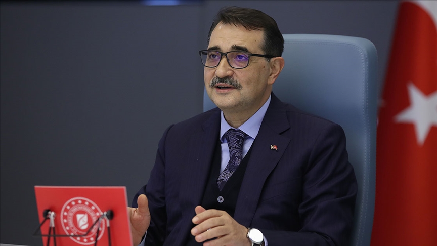 Bakan Dönmez: İki ayda devreye aldığımız kurulu gücün yüzde 96,4’ü yenilenebilir enerjiden