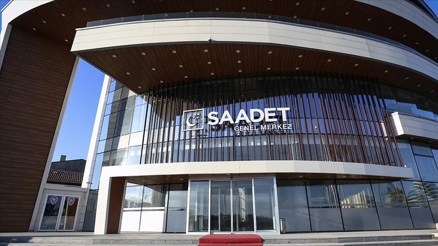 Saadet Partisi Kadın Kollarından su israfını önlemek için ‘Bir Damla Tasarruf’ projesi