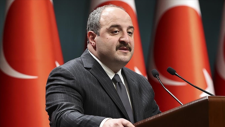 Bakan Varank: Türkiye, kadim değerleri çerçevesinde evrensel normları belirleyebilecek birikime sahip