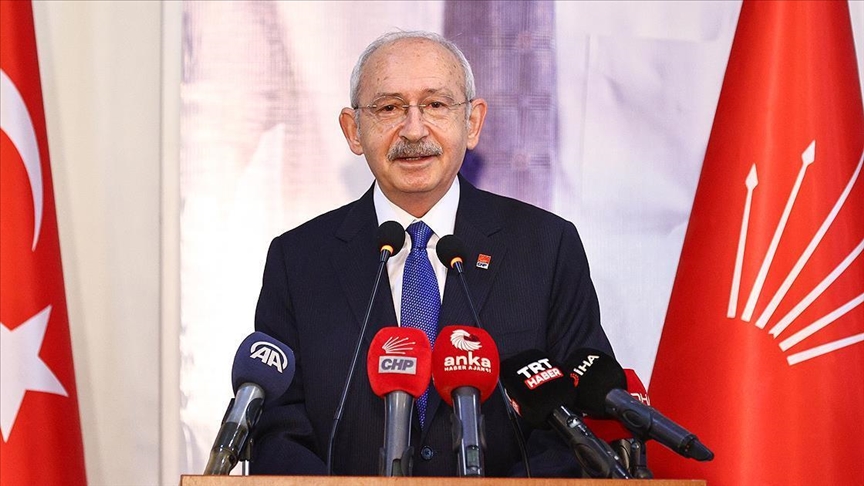 CHP Genel Başkanı Kılıçdaroğlu Manisa’da muhtarlarla buluştu