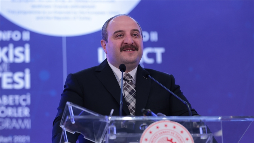Sanayi ve Teknoloji Bakanı Varank: Üretim çarkları tüm hızıyla dönmeye devam ediyor