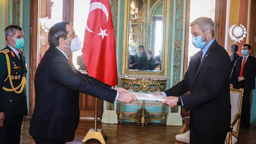 Türkiye’nin Asuncion Büyükelçisi Aksen, Paraguay Devlet Başkanı Benitez’e güven mektubunu sundu