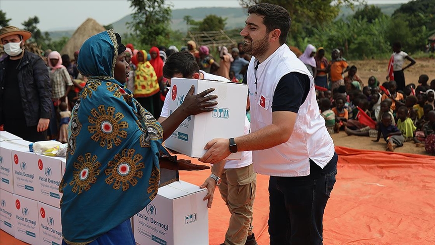 Vuslat Derneği, ramazanda 20 ülkedeki ihtiyaç sahiplerine ulaşacak