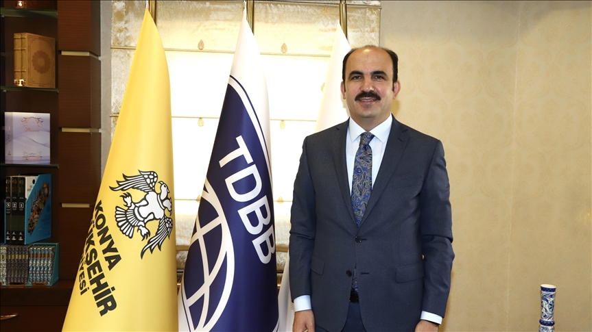 Konya Büyükşehir Belediye Başkanı Uğur İbrahim Altay, 50 milyon liralık sosyal destek paketini açıkladı