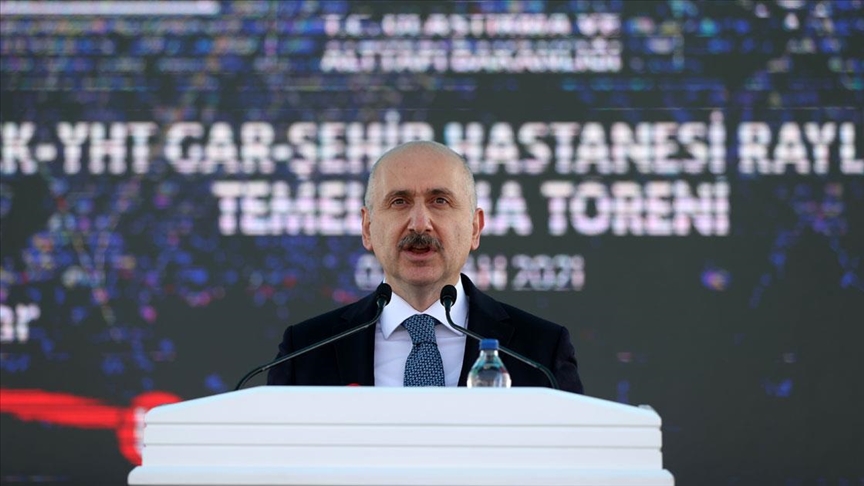 Bakan  Karaismailoğlu: Bölgemizi yükselen Avrasya ve Afrika coğrafyasının ticari kavşak noktası haline getireceğiz