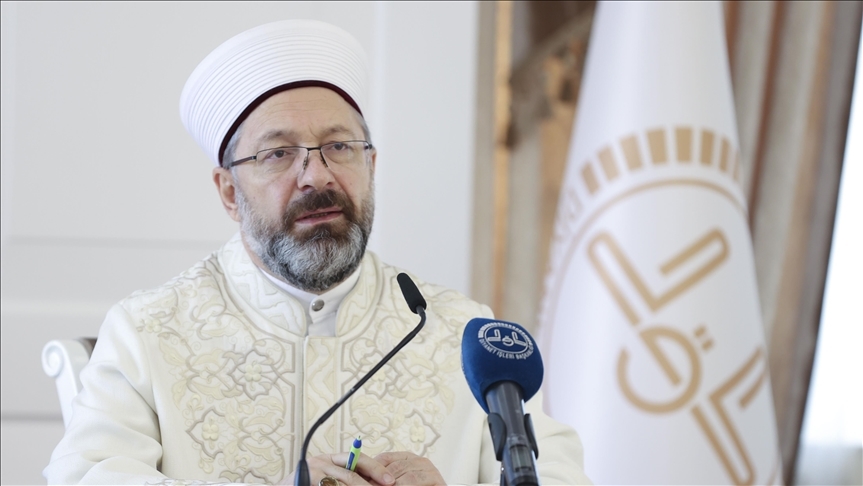 Diyanet İşleri Başkanı Erbaş, TDV’nin bu ramazanda ihtiyaç sahiplerine 61 milyon lira dağıttığını bildirdi