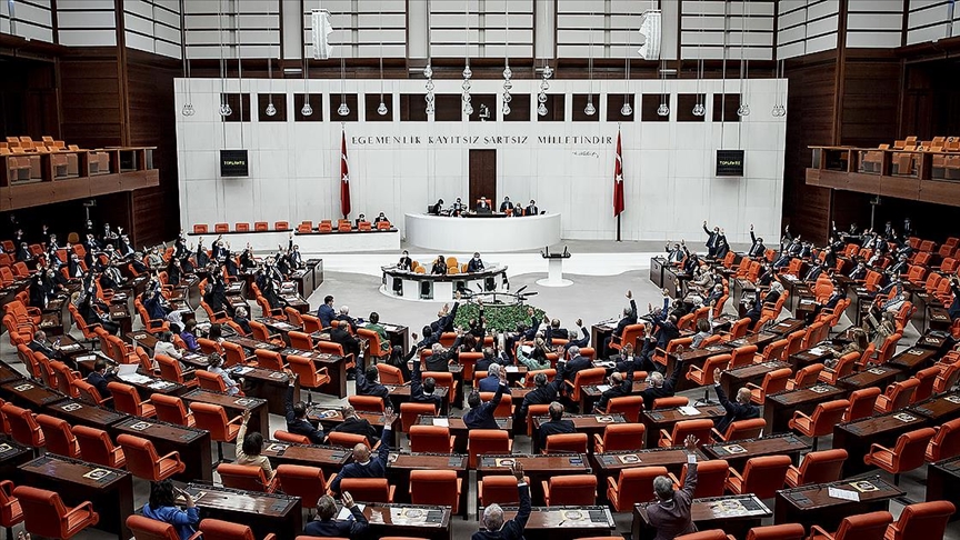 TBMM Genel Kurulunda akaryakıt kaçakçılığıyla mücadeleye ilişkin teklifin görüşmeleri başladı