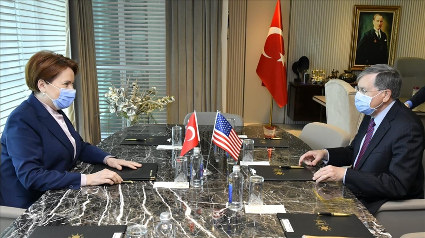 İYİ Parti Genel Başkanı Akşener, ABD Büyükelçisi Satterfield ile görüştü