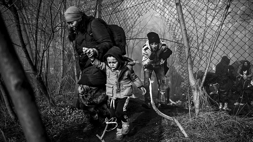 AB, göçmenlerin Avrupa’ya geçişini engellemek için Türkiye-Yunanistan sınırında dijital bariyer kurdu