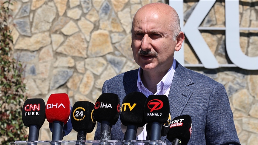 Ulaştırma ve Altyapı Bakanı Karaismailoğlu: Kuzey Marmara Otoyolu’nu yarın hizmete açacağız