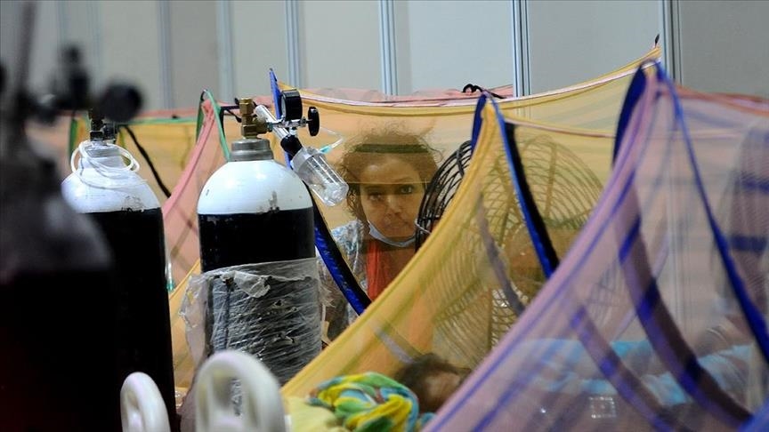 Hindistan’da Kovid-19 nedeniyle son 24 saatte 3 bin 847 kişi öldü