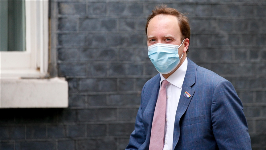 İngiltere Başbakanı Johnson’ın eski başdanışmanı Cummings, hükümeti Kovid-19’la mücadelede başarısızlıkla suçladı