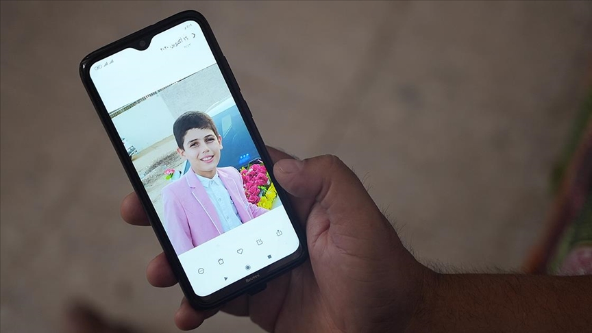 Sevdiği yemek için üzüm yaprağı almaya giden 12 yaşındaki Filistinli çocuk İsrail bombalarının hedefi oldu