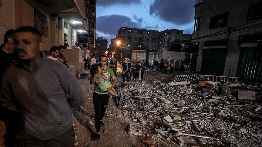 Siyasilerden İsrail’in Filistinlilere yönelik saldırılarına tepki