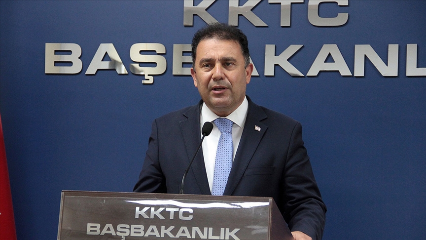 KKTC Başbakanı Saner: Rum kesimiyle geçiş kapılarının açılmasına yarından itibaren hazırız