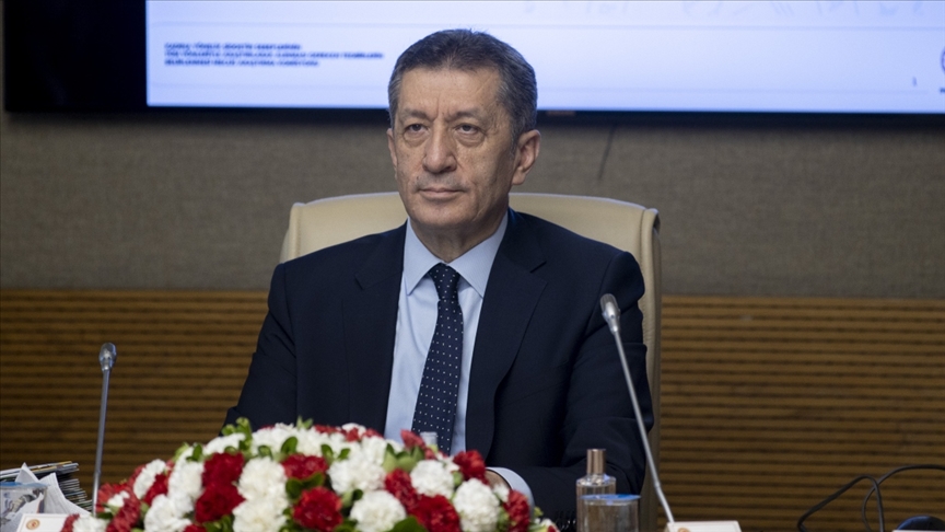 Milli Eğitim Bakanı Selçuk: Şu ana kadar 813 bin civarında öğretmen aşılandı