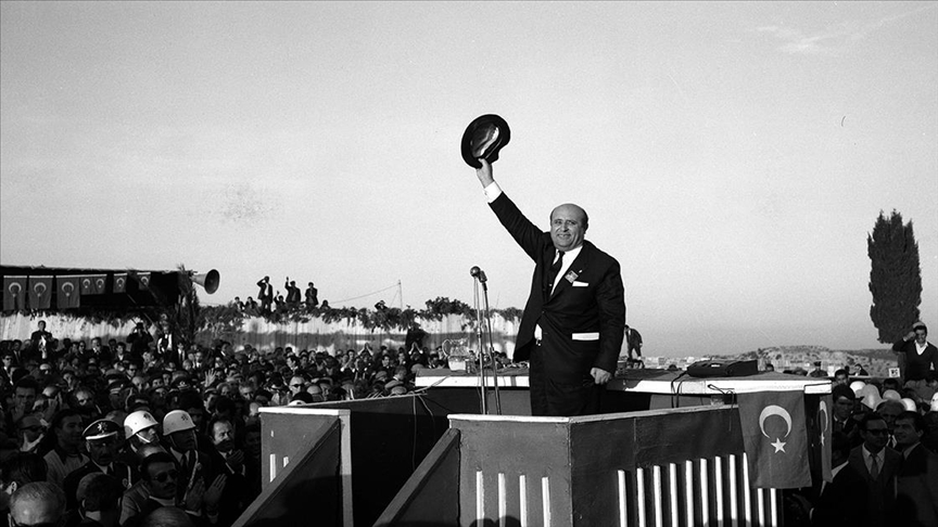 Türk siyasetinin ‘Baba’sı Süleyman Demirel’in vefatının üzerinden 6 yıl geçti
