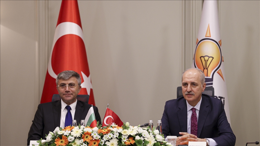AK Parti Genel Başkanvekili Kurtulmuş, Bulgaristan Hak ve Özgürlükler Partisi Genel Başkanı Karadayı’yı kabul etti