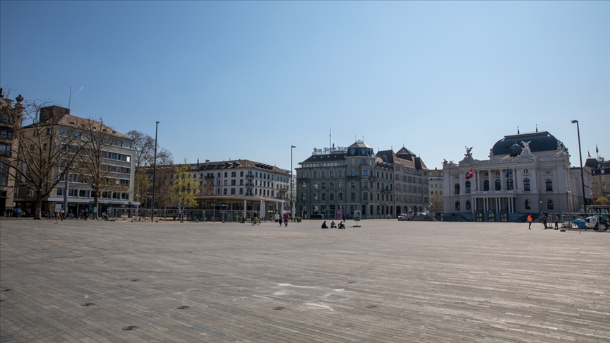 İsviçre, Türkiye’yi Kovid-19’da ‘riskli ülkeler’ listesinden çıkardı