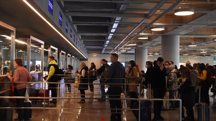 Dünyada turist sayısı 2021’in ilk çeyreğinde yüzde 83 azaldı