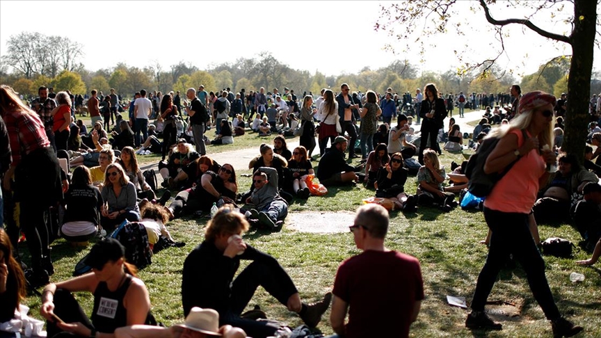 İngiltere’de Kovid-19 salgınının başından bu yana ilk kez günlük ölüm görülmedi