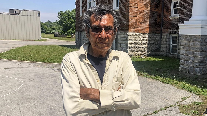 Kanada’da 11 yıl yatılı kilise okulunda kalan Geronimo Henry, yaşananları ‘soykırım’ olarak nitelendirdi