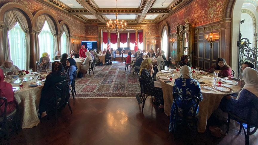 ABD’deki Müslüman kadın liderler, Türkiye’nin Washington Büyükelçiliği’nde ağırlandı