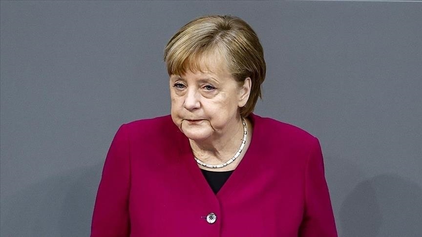 Almanya Başbakanı Merkel’den ‘dev yatırımlar gerekli’ uyarısı