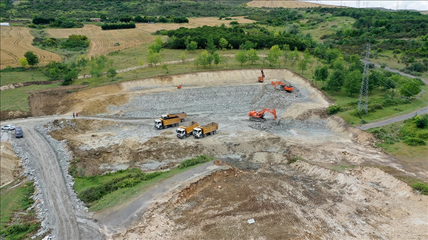 Kanal İstanbul’un ilk köprüsünün çalışmaları tüm hızıyla sürüyor