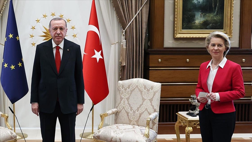 Cumhurbaşkanı Erdoğan’dan ‘AB’ açıklaması: Türkiye üzerine düşeni fazlasıyla yaptı, somut adım sırası AB’de