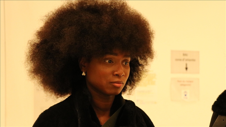 Fransa’da Assa Traore, kardeşinin ölümünden sorumlu tuttuğu jandarmaya hakaret davasından beraat etti